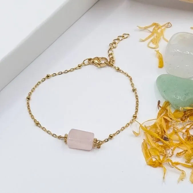 Bracelet Quartz Rose pendentif tube doré or 18k
